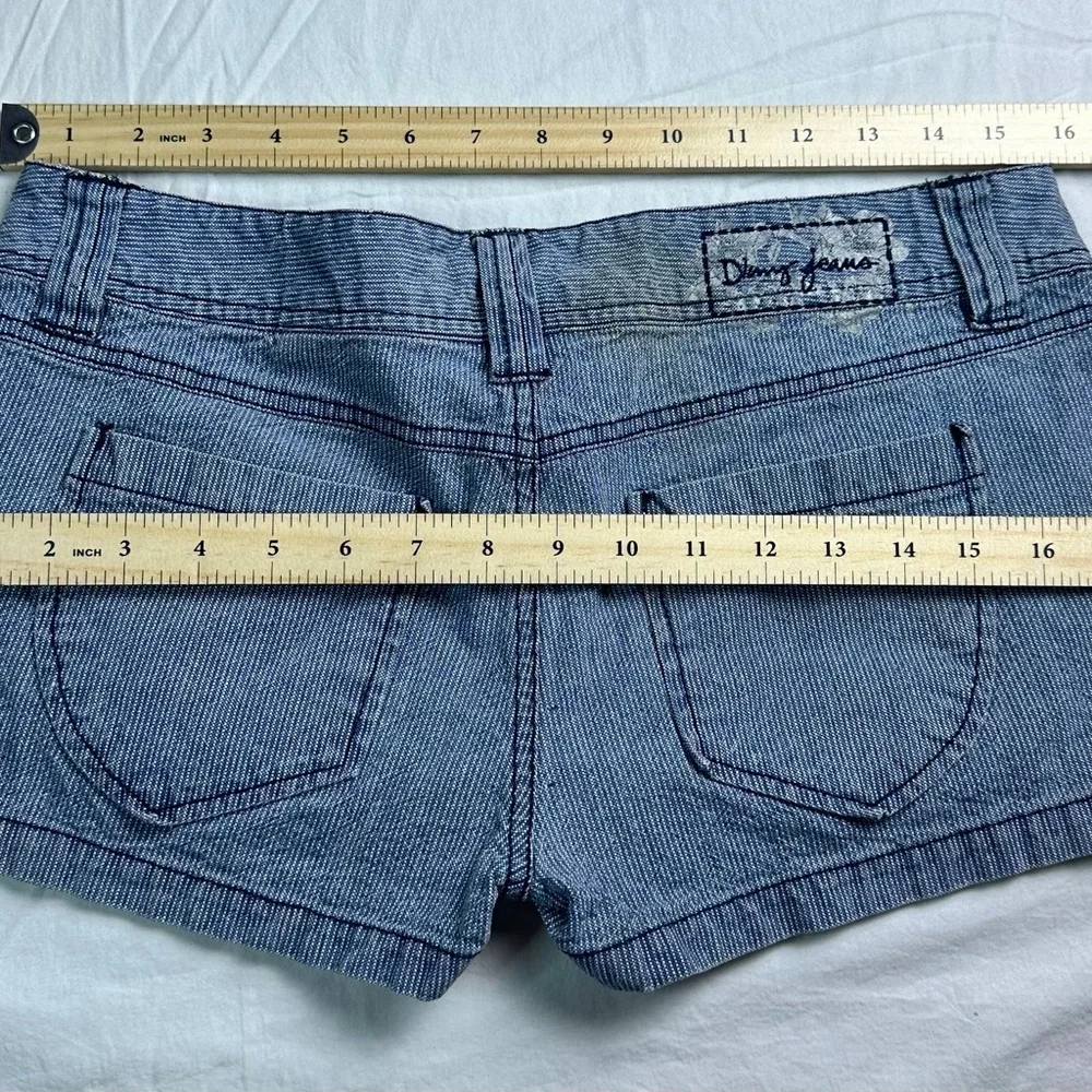 🌿 DKNY Jeans Blue Pinstripe Mini Shorts Y2K Low Rise Cuffed Denim 28 🌿 - Picture 9 of 10